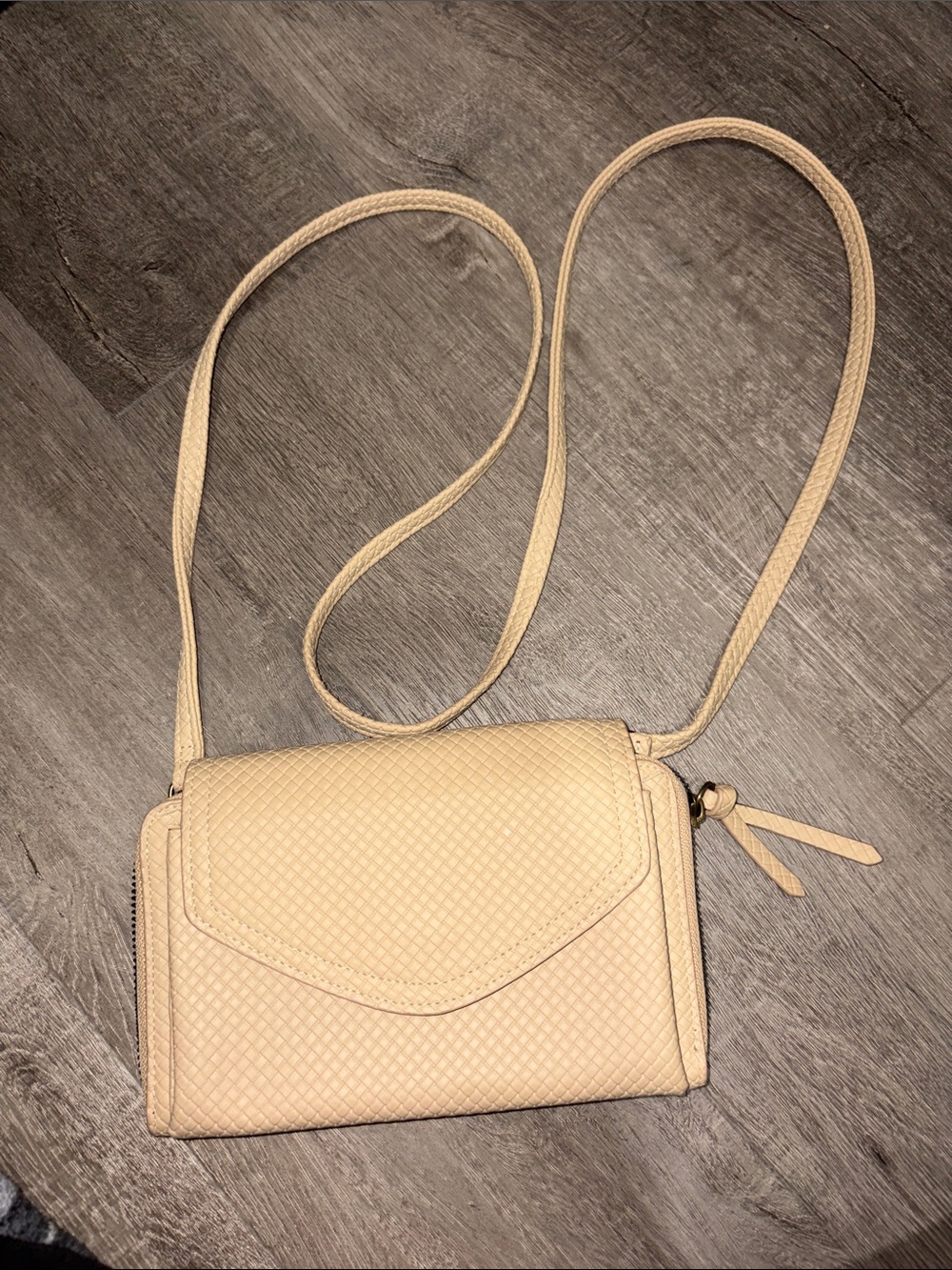 Neutral Beige Woven Crossbody Shoulder Bag